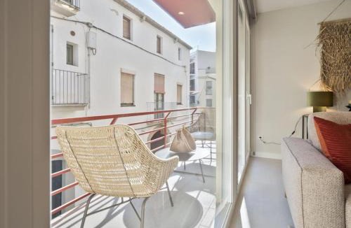 Sitges Town Center Apartment | Sitges Spaces Deluxe Comfort Flat-Monthly Rentals