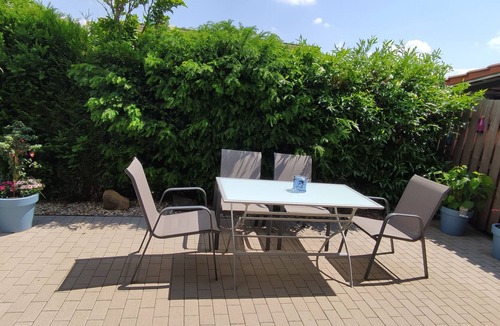 Taunusstein Condo | Small, lovingly furnished vacation apartment with terrace