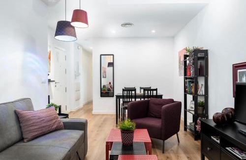 Ensanche Centro Apartment | SOHO ARTS DUPLEX CENTRO by AlohaMalaga