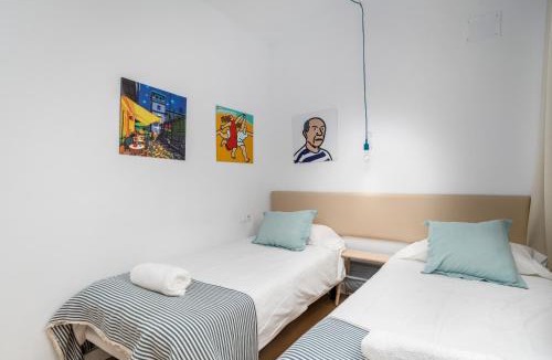 Ensanche Centro Apartment | SOHO ARTS DUPLEX CENTRO by AlohaMalaga