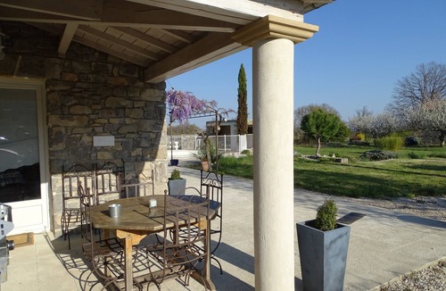Les Vans Villa | Southern Ardèche Mazet with private pool, large flat garden