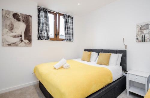 St Albans Apartment | Spacious 1 Bed Luxury St Albans Apartment - Free WiFi