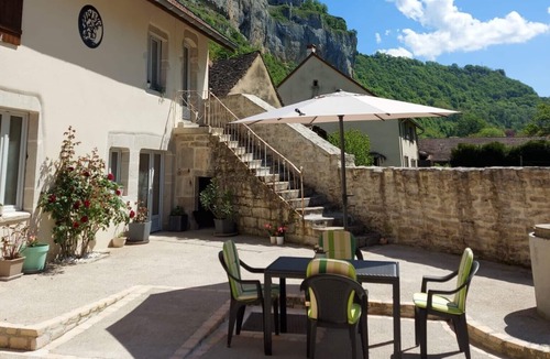 Baume-les-Messieurs Apartment | Spacious apartment at Domaine du Lynx in Baume-les-Messieurs