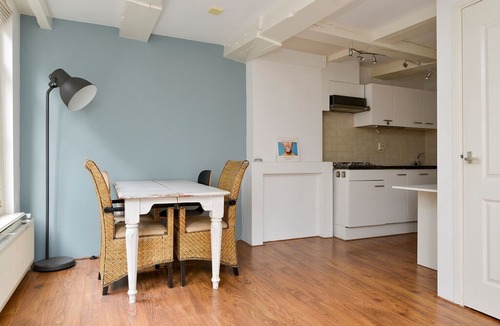 Red Light District Apartment | Spacious apartment near canal and central station