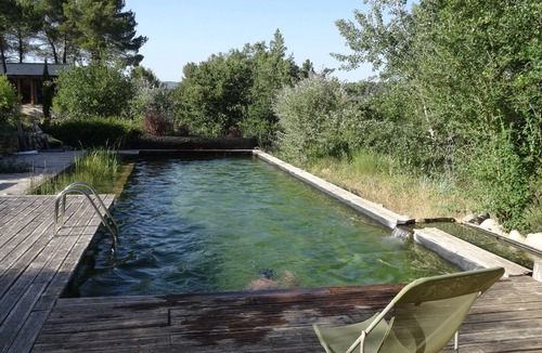 Jouques House | Spacious architect's house with natural swimming pool 15m x 4