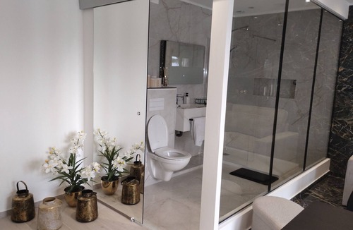 Charly Apartment | Spacious, bright studio with terrace in quiet, pleasant residence.
