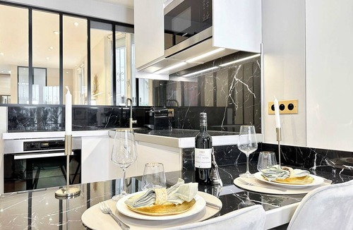 Quartier du Gros-Caillou Apartment | Spacious flat for 4 - Eiffel Tower