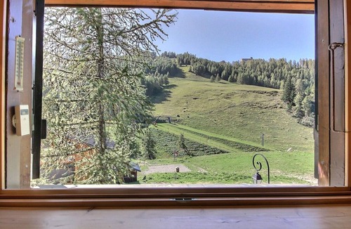 Plagne 1800 Apartment | Spacious renovated duplex in La Plagne, close to slopes and shops