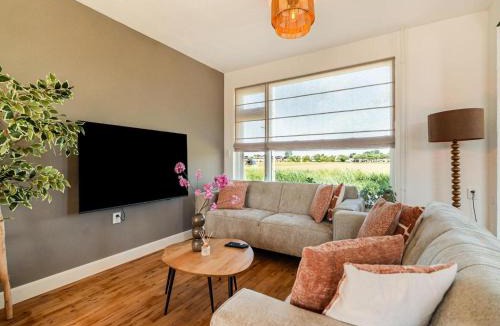 Callantsoog Villa | Spacious Villa with garden