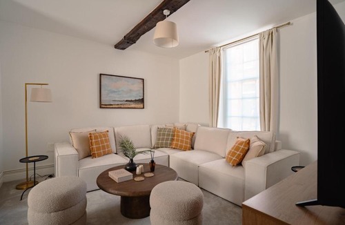 Congleton House | St James House Timeless Comfort Central Congleton