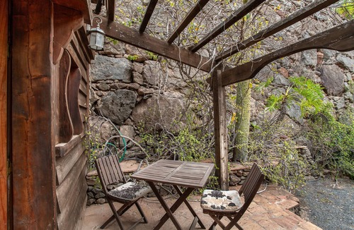 San Bartolome de Tirajana Villa | 'Studio Cuba' with Shared Pool, Shared Terrace and Wi-Fi