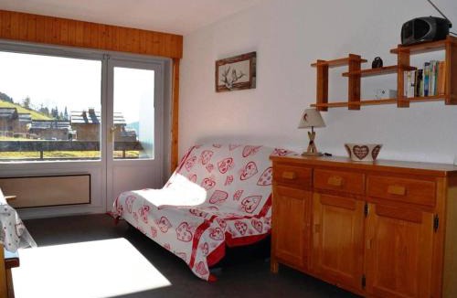 Le Grand-Bornand Apartment | Studio 4 pers. proche pistes avec parking et casier à ski - FR-1-241-129