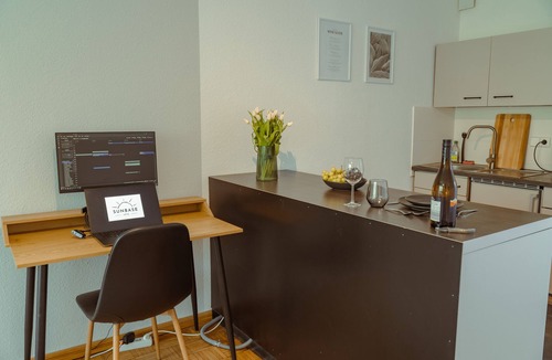 Oberesslingen Apartment | Studio Apartment mit Parkplatz