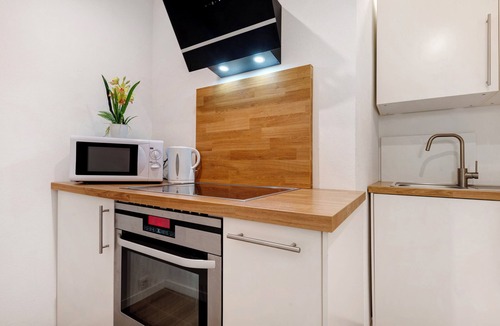 Posthausen Apartment | Studio Apartment "Casa Caso - 2" with Shared Terrace & Wi-Fi