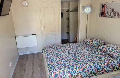 Mitry-Mory Apartment | Studio Buffon