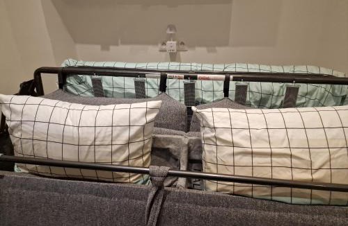 8th Arrondissement Apartment | Studio de charme Paris Champs Elysees