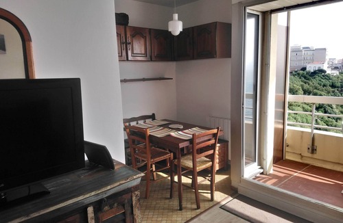 Biarritz City Centre Apartment | Studio Front de mer Biarritz vue Exceptionnelle + Garage
