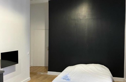 Bonne-Nouvelle Apartment | Studio Grand Rex
