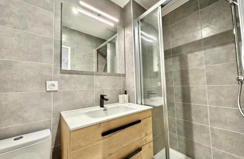 Charpennes - Charmettes Apartment | Studio NEUF proche METRO