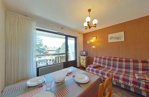 Le Grand-Bornand Apartment | Studio RDC 4 pers, accès pistes, parking - FR-1-241-96