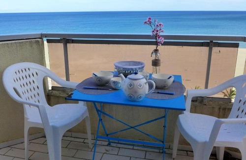 La Cote Radieuse Apartment | Studio Soleil Bleu-5
