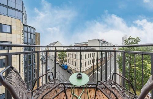 Zentrum-Ost Apartment | Stylisches zentrales City-Apartment mit 2 Balkonen