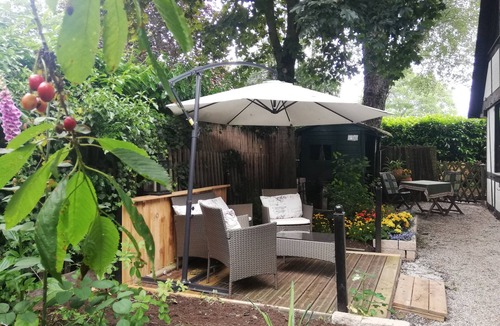 Borgfeld Apartment | Stylishly furnished apartment in a modern half-timbered house-children welcome!