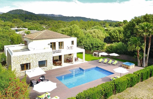 Crestatx Villa | Subach Garden