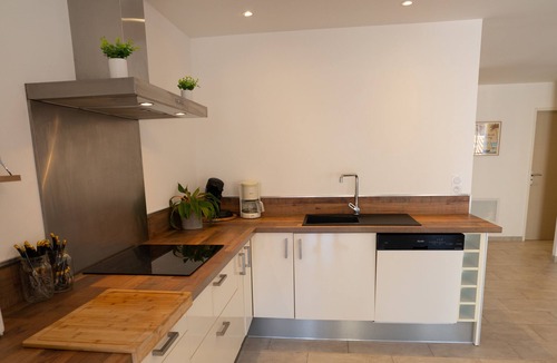 Vias Villa | Sublime Loft de 130m² climatisé au calme