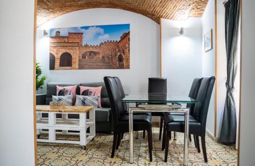 Distrito Centro-Casco-Antiguo Apartment | Suite Cáceres