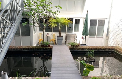 Lille Centre Ville Bed & Breakfast | Suite with Private Spa 2