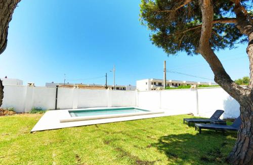 Los Canos de Meca House | Sunny ocean view house walking distance from beach