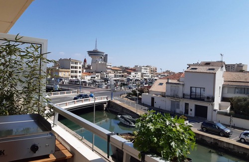 Palavas-les-Flots Apartment | Superb T3 magnificent view! Central and quiet