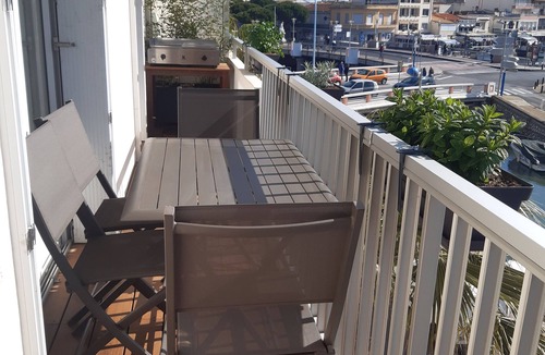 Palavas-les-Flots Apartment | Superb T3 magnificent view! Central and quiet