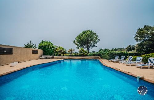 Venejan Villa | Superbe Villa avec Piscine et vue sur le Village