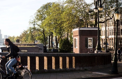 De Pijp House | SWEETS - Nieuwe Amstelbrug
