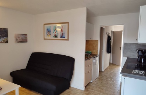 Les Sablettes Apartment | T2 air-conditioned 5 minutes from the beach of Les Sablettes LLS2