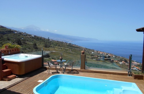 Sauzal Villa | Tenerife apartment in front of the Teide and the sea Lic Turistica A38/4810
