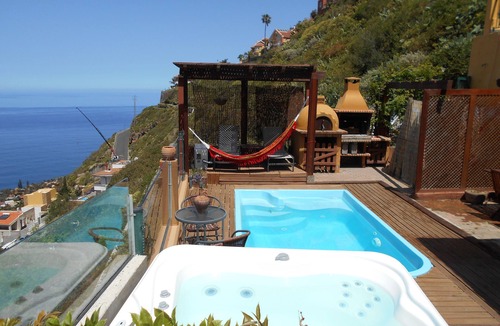 Sauzal Villa | Tenerife apartment in front of the Teide and the sea Lic Turistica A38/4810