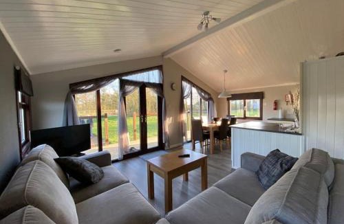 Bethersden House | Terrapin Lodge - lakeside cabin