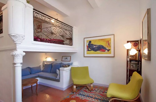 1st Arrondissement Apartment | The annexe 2 minutes from the old port