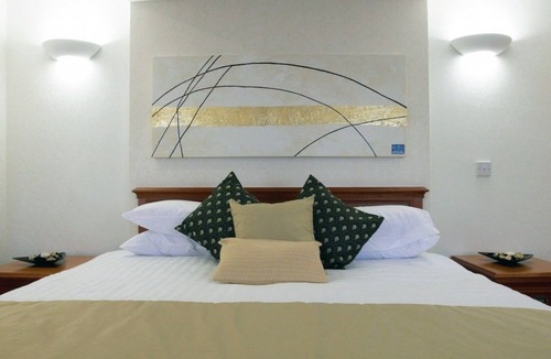 Cannock Hotel | The Barns