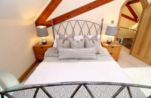 Fulford House | The Chapel - A Hidden Gem with Private Pool & Bar