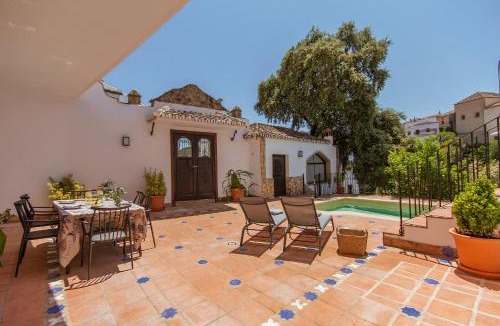 Ronda Villa | The Gorge House