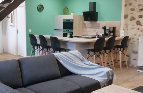 Arcizac-ez-Angles Apartment | The Néo refuge, 4km from Lourdes at the foot of the Pyrenees. Ideal for families.