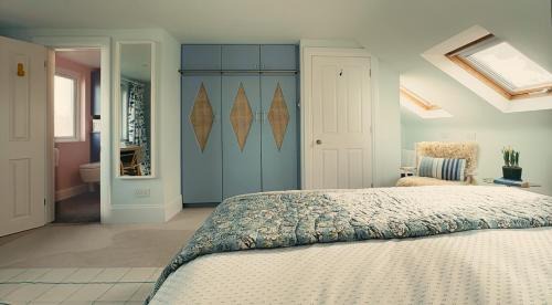 Bristol House | The Nest