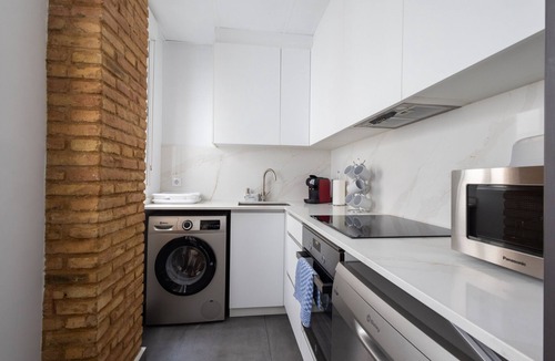 Patraix Apartment | The Patraix Apartment 01 by Florit Flats