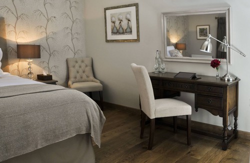 Brigstock Hotel | The Swallows Rest Bed & Breakfast