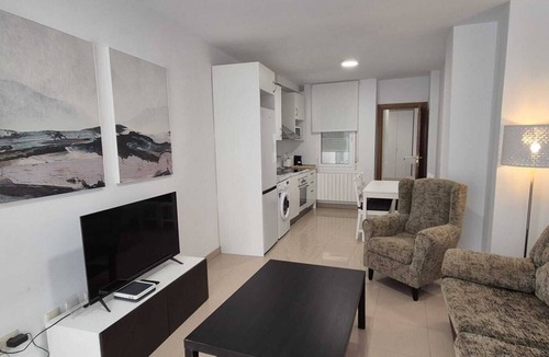Albacete Apartment | Tourist apartment with terrace in Albacete 2D | Concepción