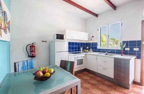 Alcala House | Traditional Holiday Home "Casa Drago" in Alcalá with Sea Access, Terrace and Garden